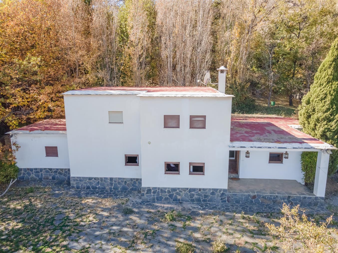 2 bedroom Finca/Country House for sale in Alpujarra de la Sierra with garage - € 250,000 (Ref: 9875276)