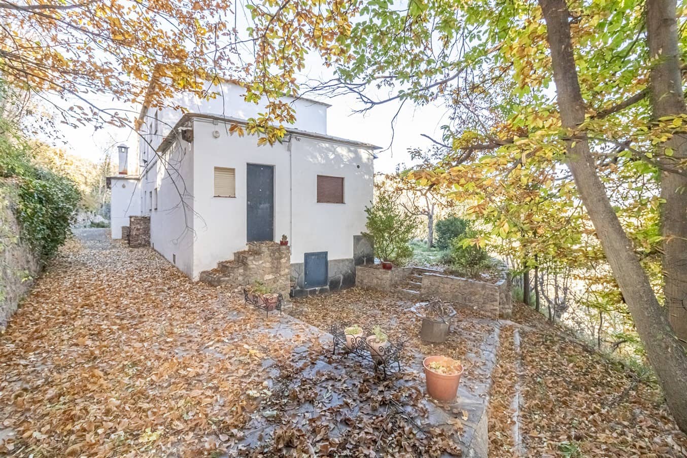 2 bedroom Finca/Country House for sale in Alpujarra de la Sierra with garage - € 250,000 (Ref: 9875276)
