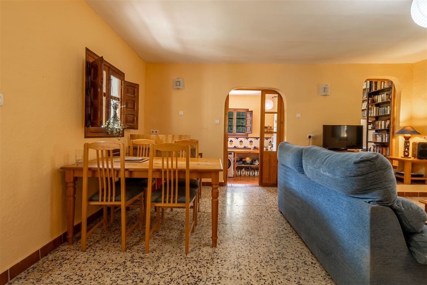 6 bedroom Finca/Country House for sale in Pampaneira with pool garage - € 275,000 (Ref: 9971677)