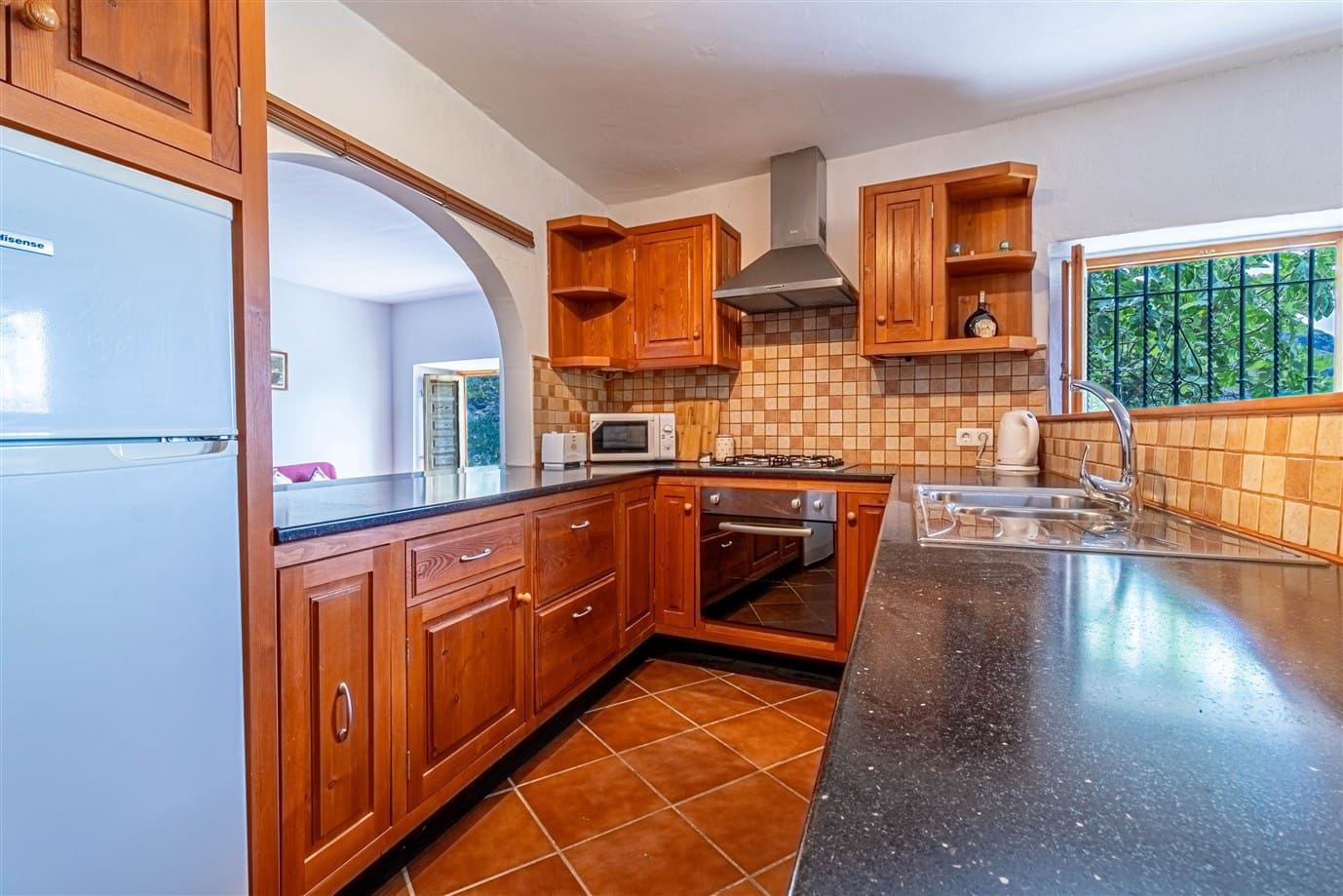 6 bedroom Finca/Country House for sale in Pampaneira with pool garage - € 275,000 (Ref: 9971677)