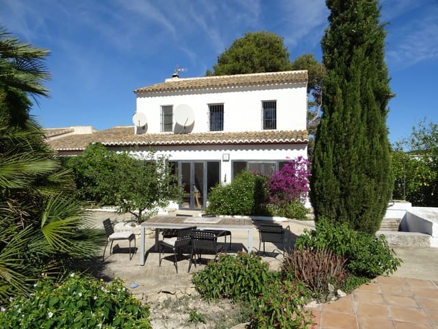 6 makuuhuone Maalaistalo myytävänä paikassa Benissa mukana uima-altaan - 720 000 € (Ref: 1130432)