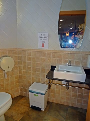 3 slaapkamer Bedrijf te koop in Alcalalí / Alcanalí - € 600.000 (Ref: 1130846)