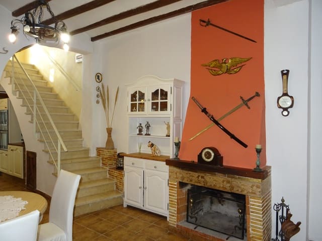 Casa de 4 habitaciones en Benigembla / Benichembla en venta - 139.900 € (Ref: 1144295)
