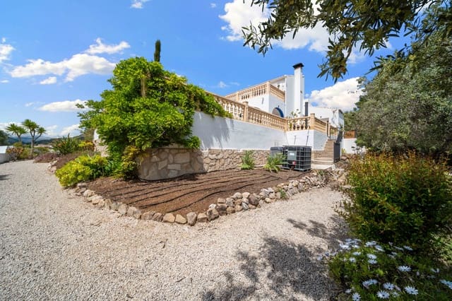 4 Zimmer Finca/Landgut zu verkaufen in Murla mit Pool Garage - 765.000 € (Ref: 247579)