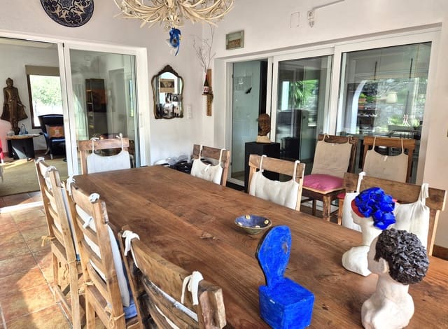 4 slaapkamer Finca/Landhuis te koop in Jalón / Xaló met zwembad garage - € 650.000 (Ref: 247589)