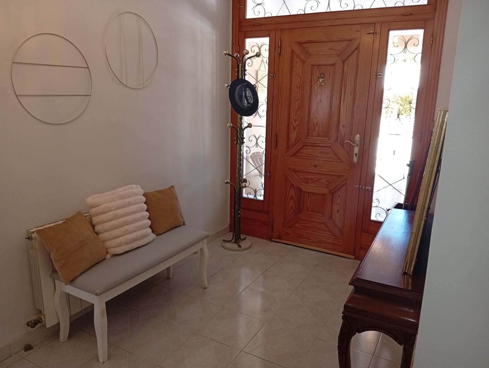 Villa til salgs i Jalon / Xalo med garasje - € 700 000 (Ref: 247593)