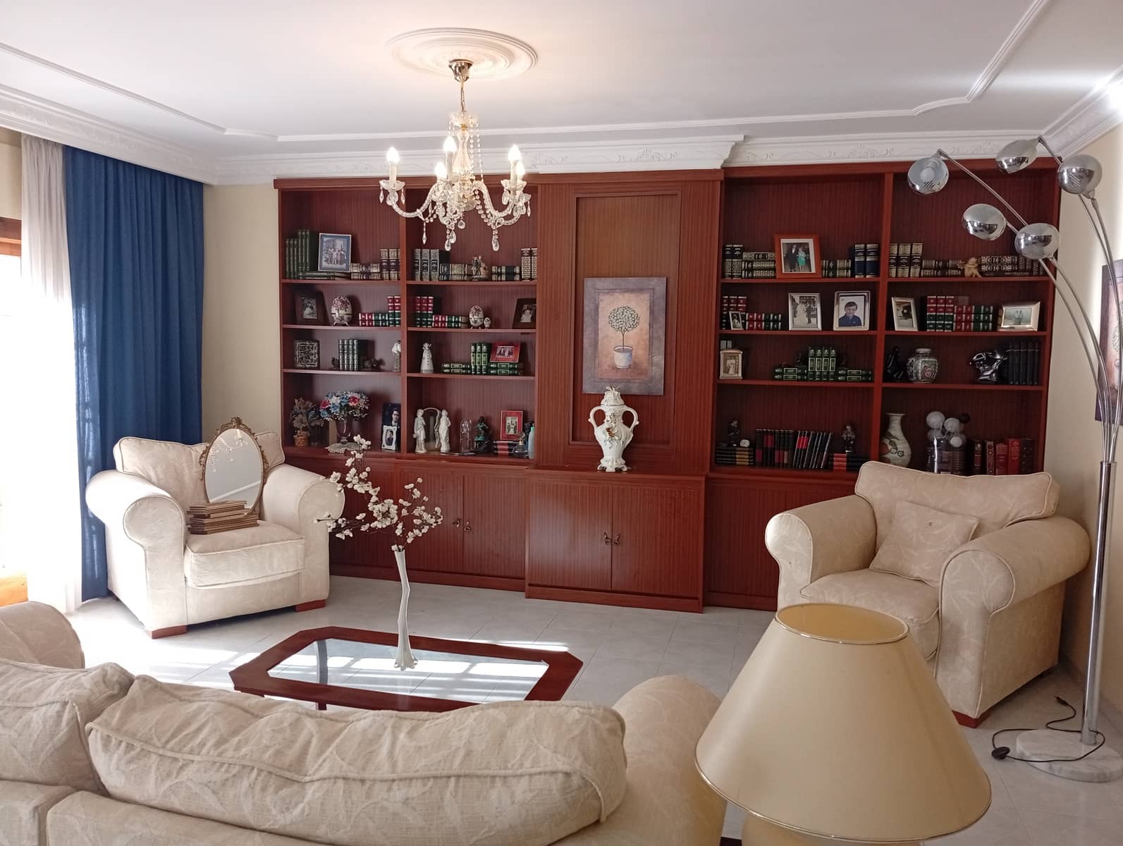 Villa til salgs i Jalon / Xalo med garasje - € 700 000 (Ref: 247593)