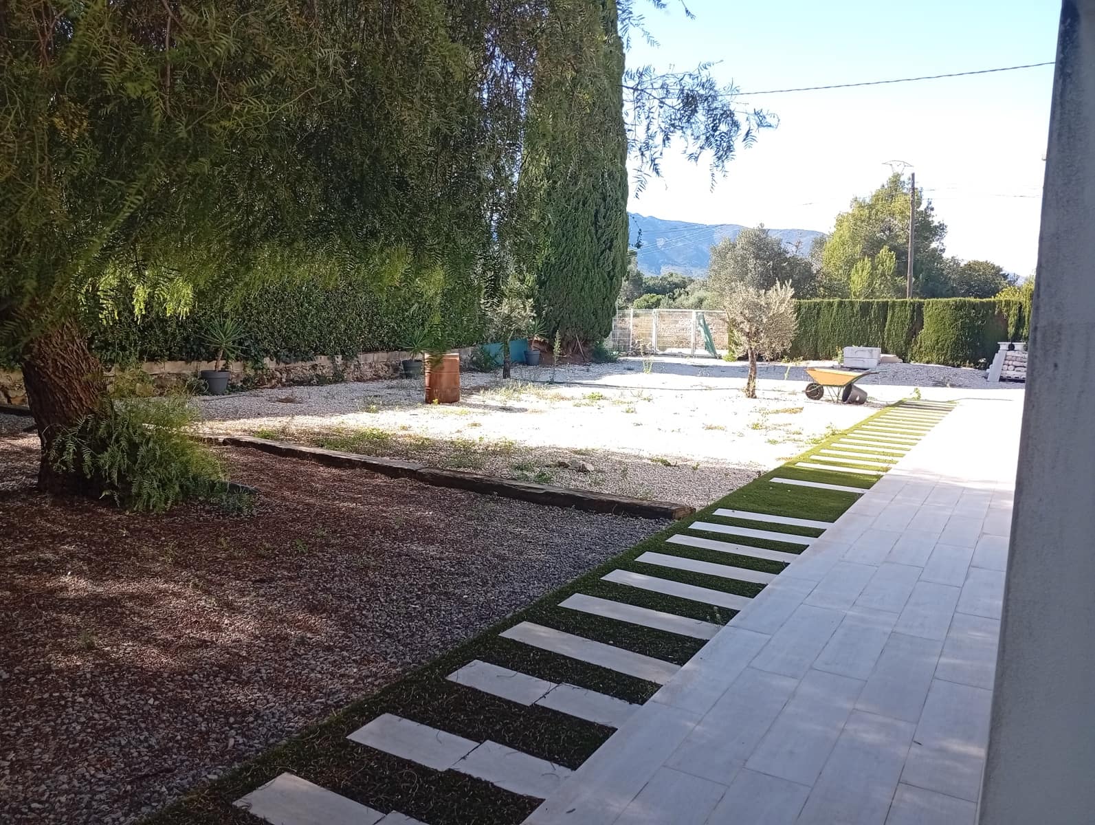 Villa til salgs i Jalon / Xalo med garasje - € 700 000 (Ref: 247593)