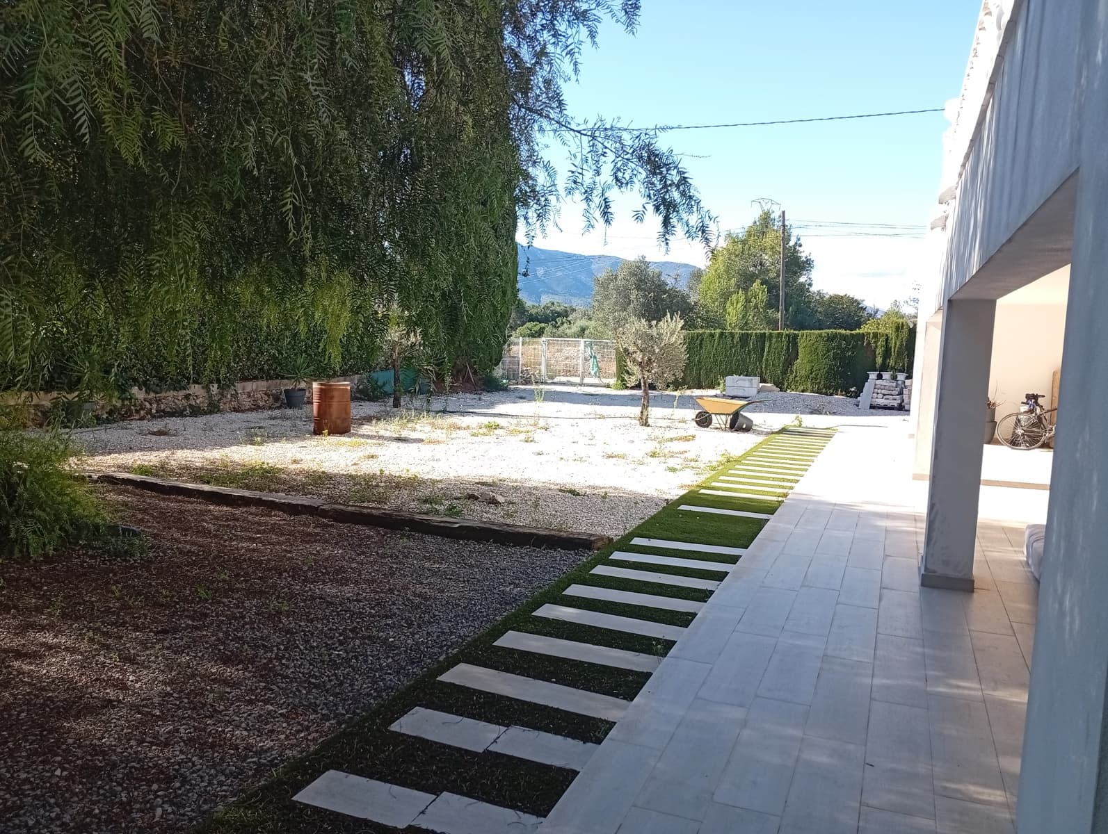 Villa til salgs i Jalon / Xalo med garasje - € 700 000 (Ref: 247593)