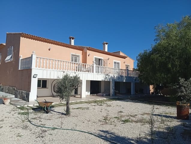 Villa te koop in Jalón / Xaló met garage - € 700.000 (Ref: 247593)