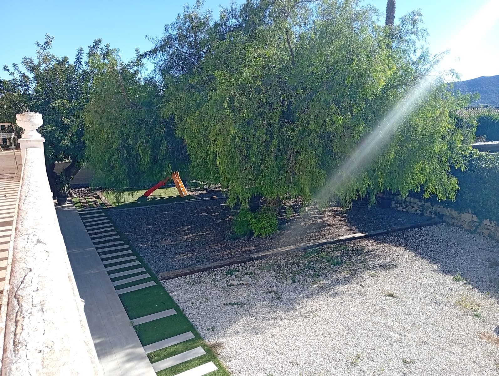 Villa til salgs i Jalon / Xalo med garasje - € 700 000 (Ref: 247593)