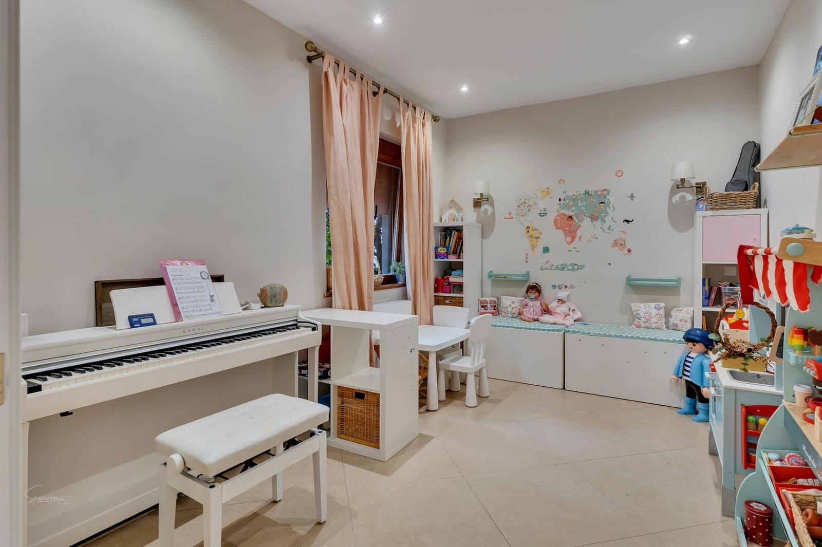 5 makuuhuone Huvila myytävänä paikassa Denia mukana uima-altaan 
autotalli - 1 395 000 € (Ref: 247812)