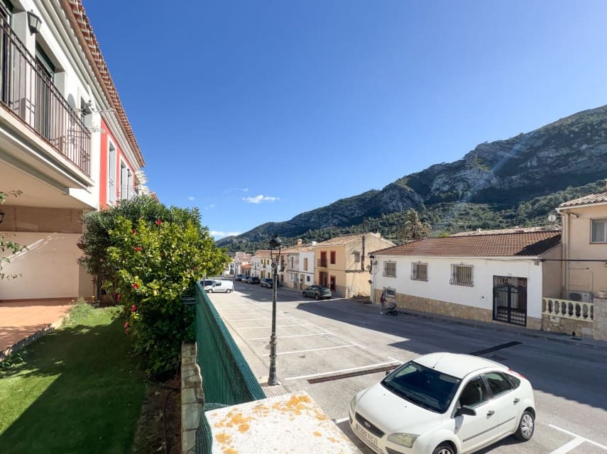 3 soveværelse Bungalow til salg i Llosa de Camacho med swimmingpool garage - € 235.000 (Ref: 247818)