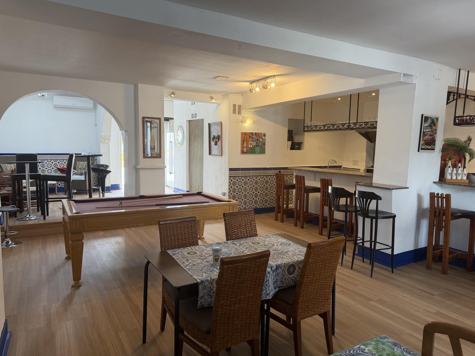 Restaurante/Bar para venda em Orba com garagem - 476 000 € (Ref: 250399)