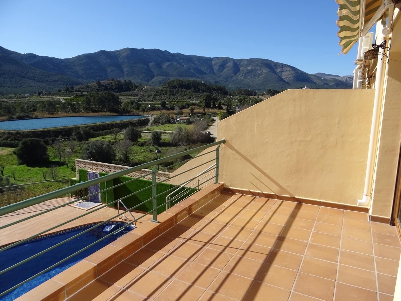 Penthouse te koop in Alcalali / Alcanali met zwembad - € 308.000 (Ref: 251132)