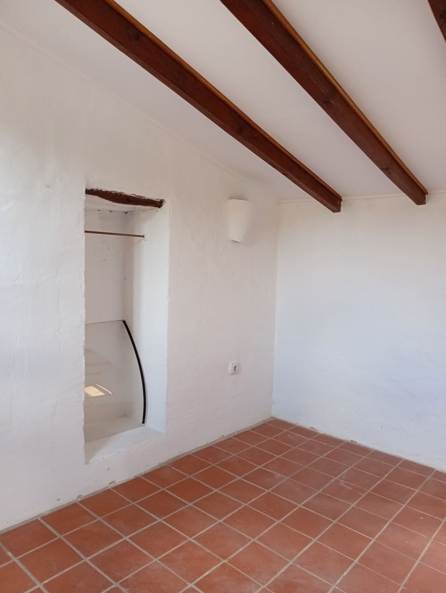 3 soveværelse Byhus til salg i Alcalali / Alcanali - € 110.000 (Ref: 251337)