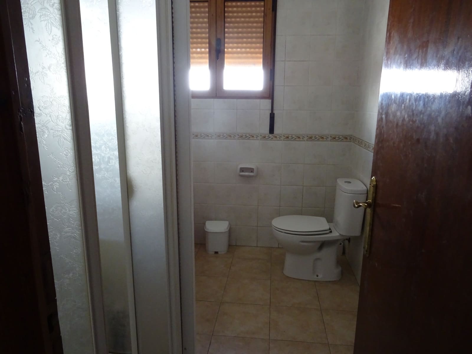 8 soveværelse Byhus til salg i Jalon / Xalo - € 330.000 (Ref: 251340)