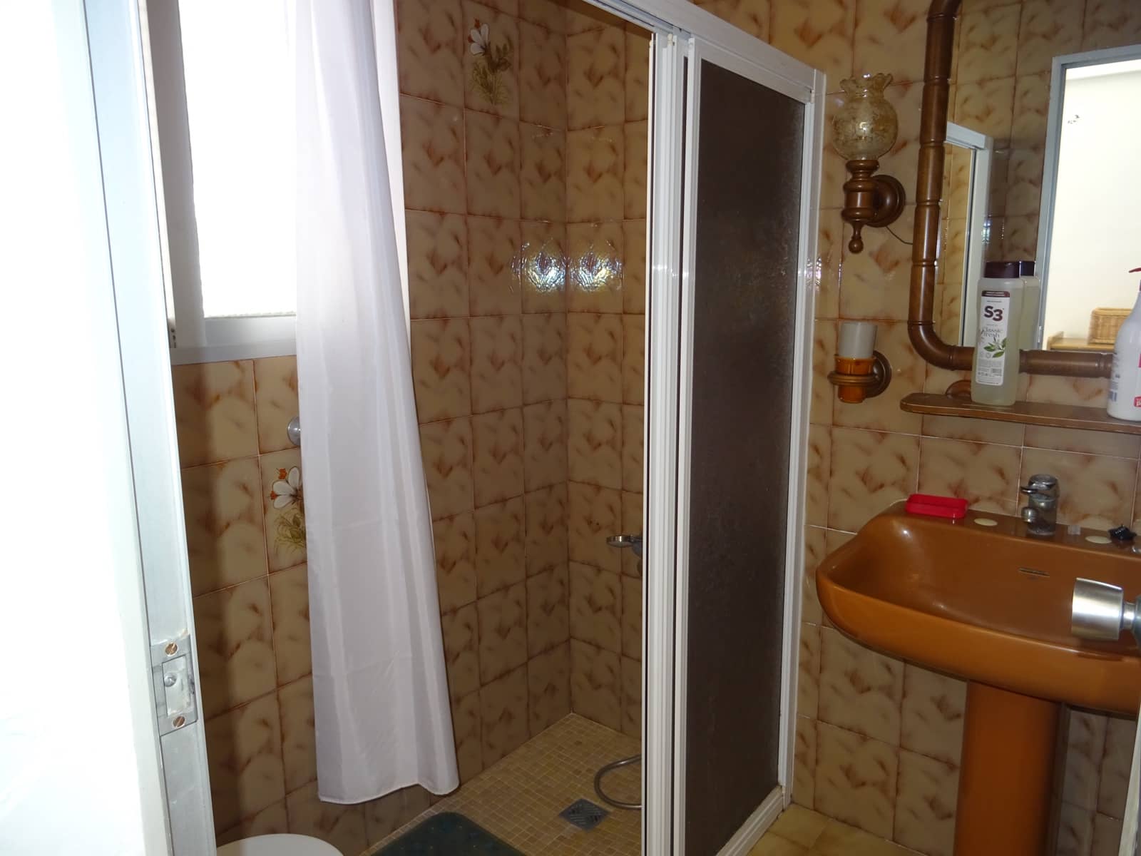 8 soveværelse Byhus til salg i Jalon / Xalo - € 330.000 (Ref: 251340)