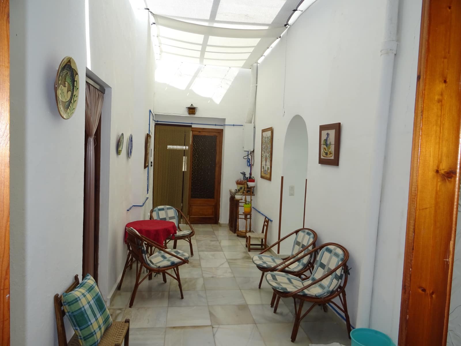 8 soveværelse Byhus til salg i Jalon / Xalo - € 330.000 (Ref: 251340)