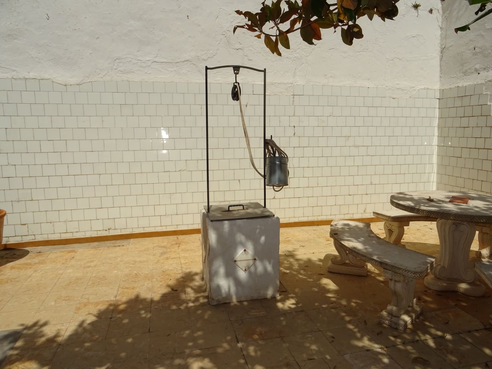 8 soveværelse Byhus til salg i Jalon / Xalo - € 330.000 (Ref: 251340)