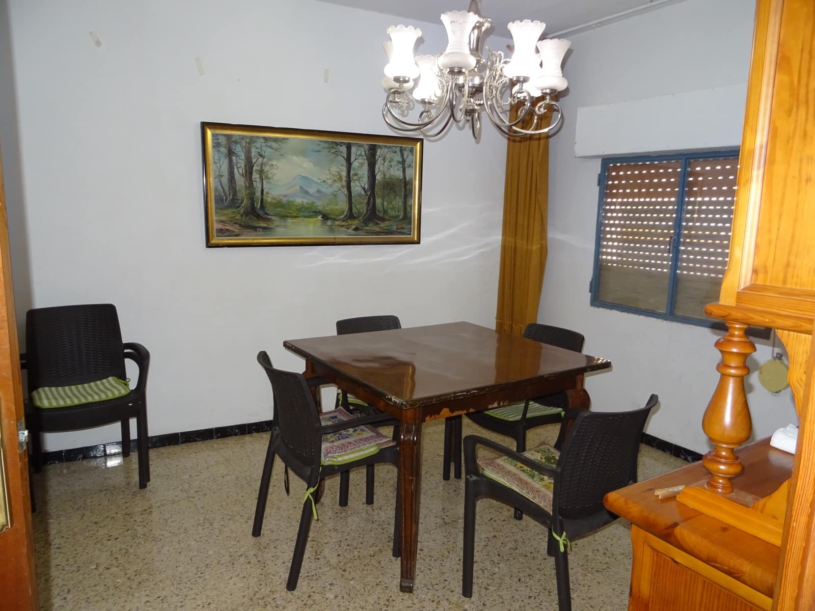 8 soveværelse Byhus til salg i Jalon / Xalo - € 330.000 (Ref: 251340)