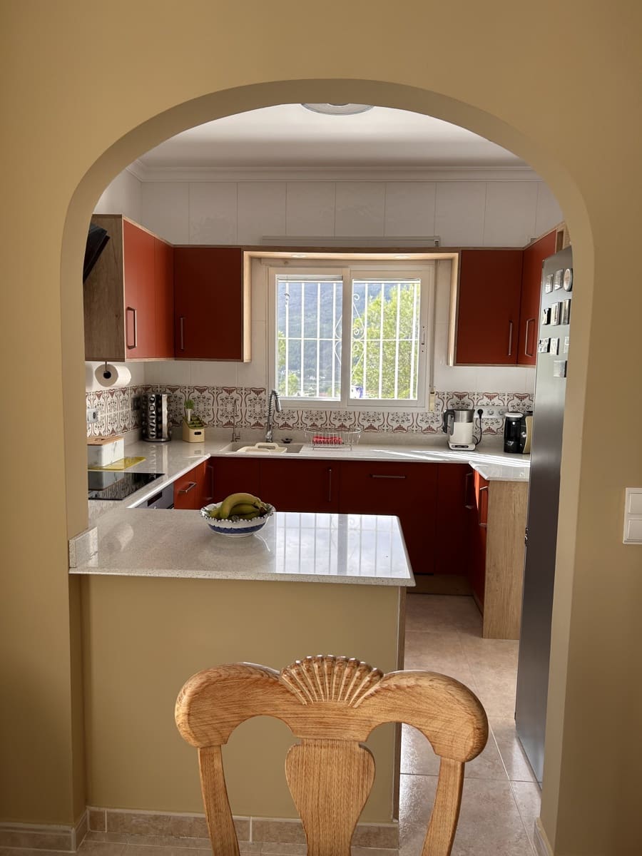 3 Zimmer Villa zu verkaufen in Parcent mit Pool Garage - 345.000 € (Ref: 283786)