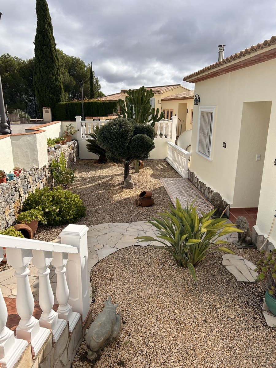 3 Zimmer Villa zu verkaufen in Parcent mit Pool Garage - 345.000 € (Ref: 283786)