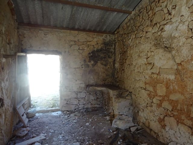 2 soveværelse Finca/Landehus til salg i Alcalalí / Alcanalí - € 90.000 (Ref: 283788)