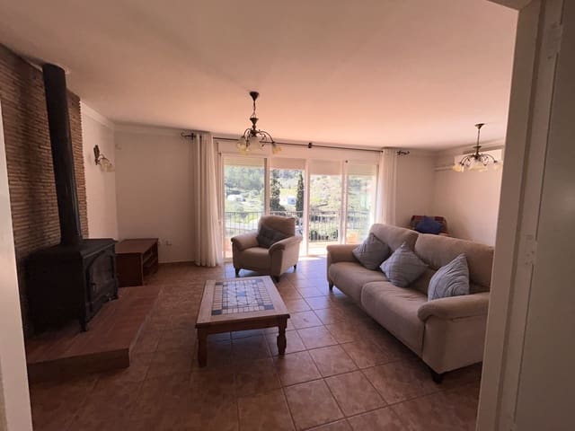 5 bedroom Villa for sale in Castell de Castells with pool - € 275,000 (Ref: 283790)