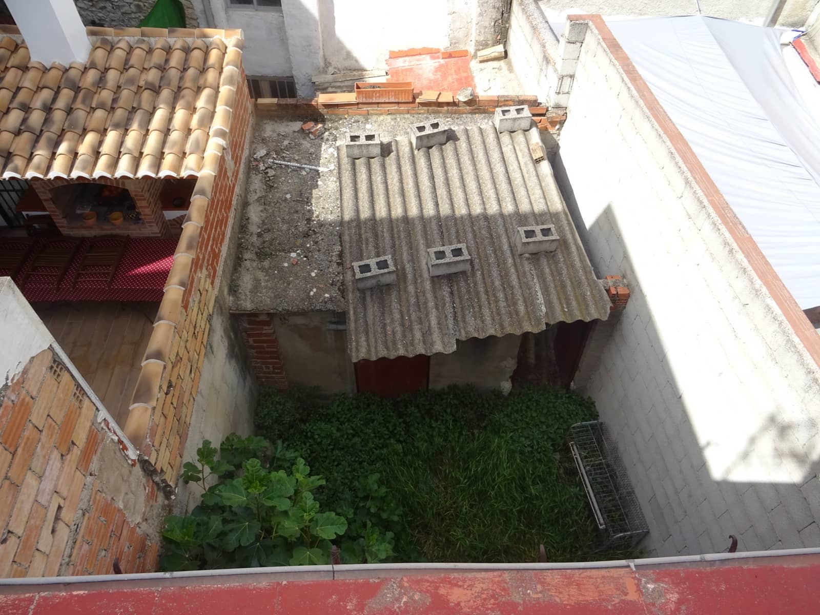 6 soveværelse Byhus til salg i Castell de Castells - € 46.000 (Ref: 283794)