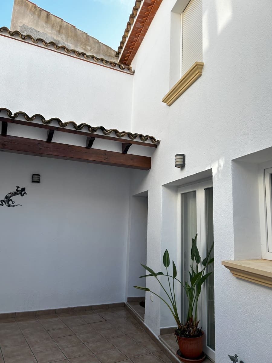 5 soveværelse Byhus til salg i Senija - € 420.000 (Ref: 714507)