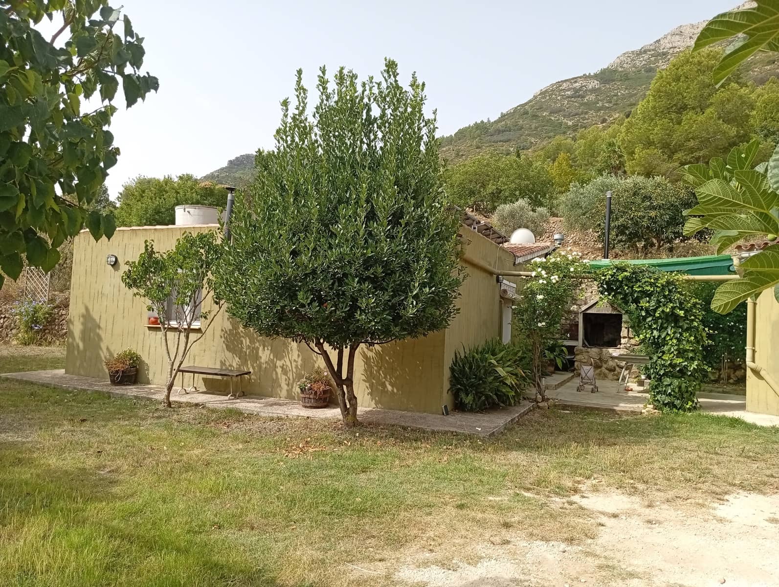 2 soveværelse Finca/Landehus til salg i Jalon / Xalo - € 263.000 (Ref: 714508)