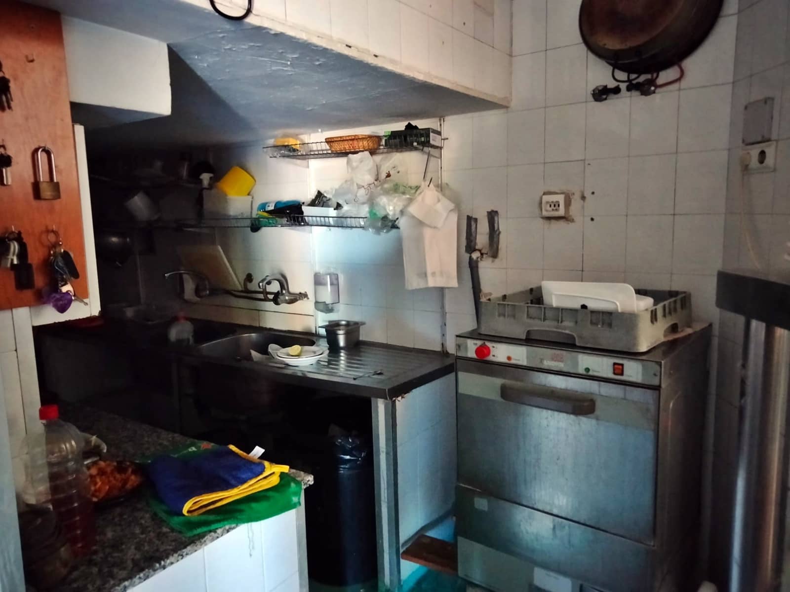 Restaurant/Bar for sale in Tormos - € 260,000 (Ref: 714515)