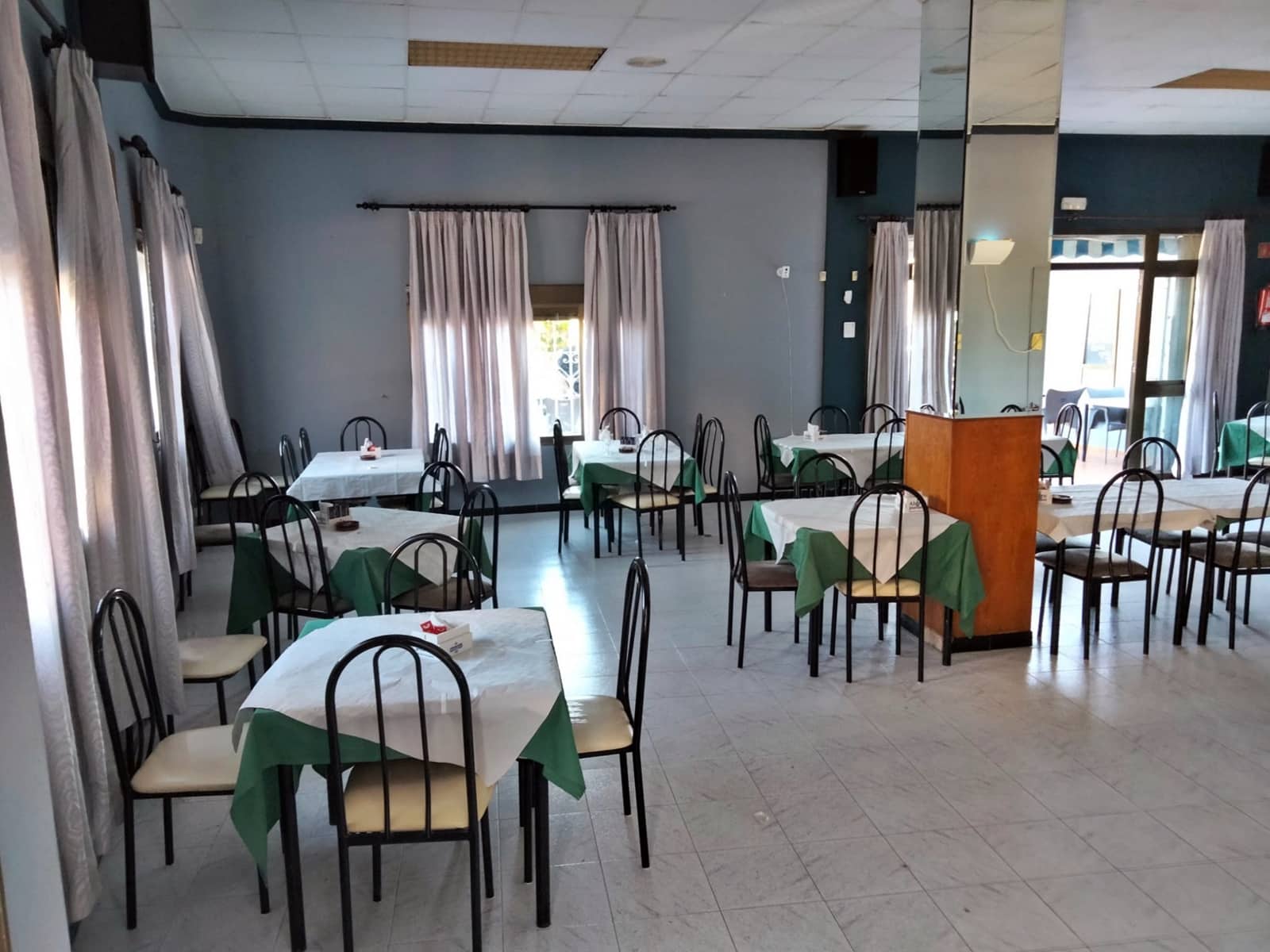 Restaurant/Bar for sale in Tormos - € 260,000 (Ref: 714515)