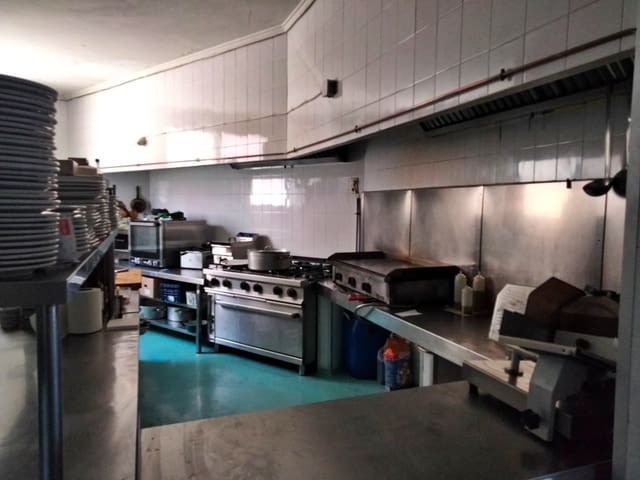 Restaurant/Bar for sale in Tormos - € 260,000 (Ref: 714515)