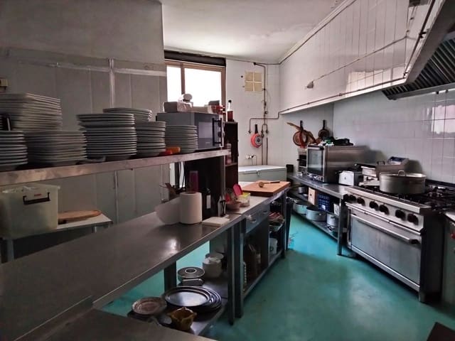 Restaurant/Bar for sale in Tormos - € 260,000 (Ref: 714515)