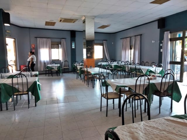 Restaurant/Bar for sale in Tormos - € 260,000 (Ref: 714515)
