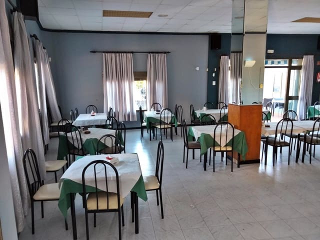 Restaurant/Bar for sale in Tormos - € 260,000 (Ref: 714515)