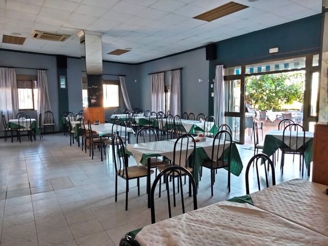 Restaurant/Bar for sale in Tormos - € 260,000 (Ref: 714515)
