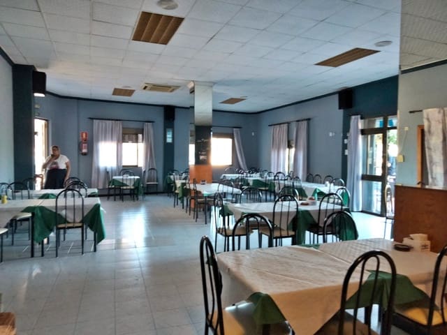 Restaurant/Bar for sale in Tormos - € 260,000 (Ref: 714515)