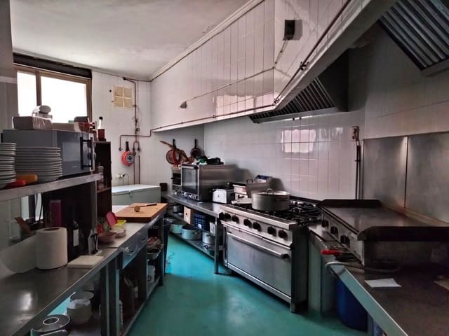 Restaurant/Bar for sale in Tormos - € 260,000 (Ref: 714515)