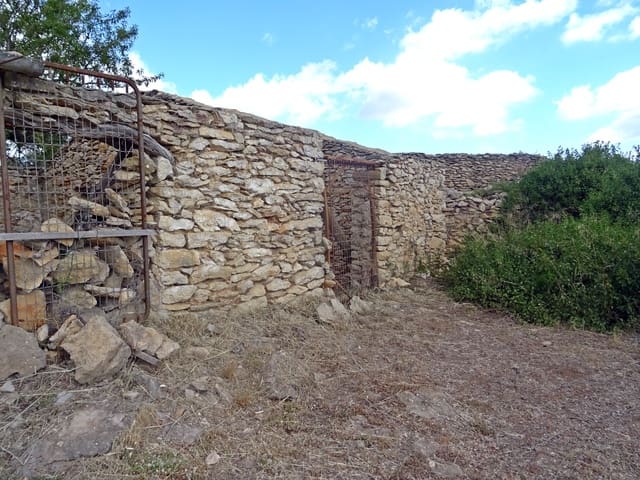 2 soveværelse Finca/Landehus til salg i Llíber - € 50.000 (Ref: 714516)