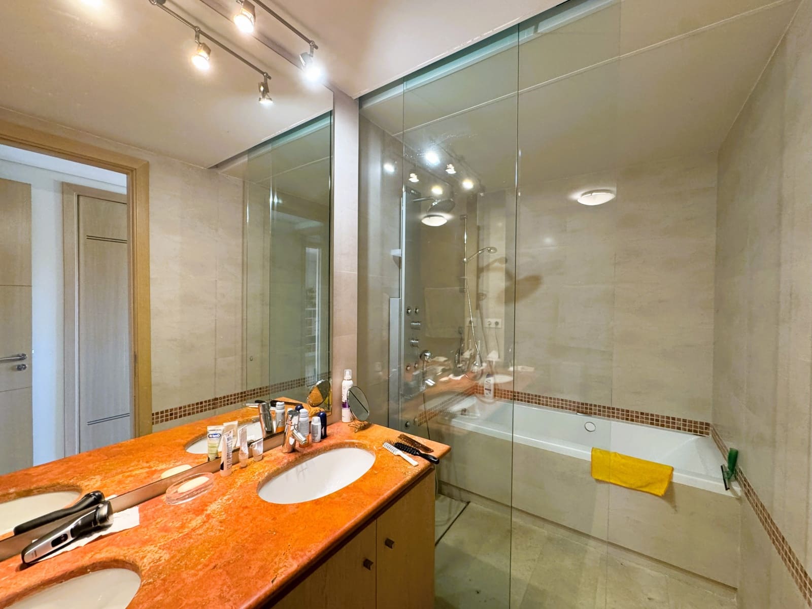 4 sypialnia Apartament na sprzedaż w Sotogrande z basenem garażem - 1 450 000 € (Ref: 9735921)