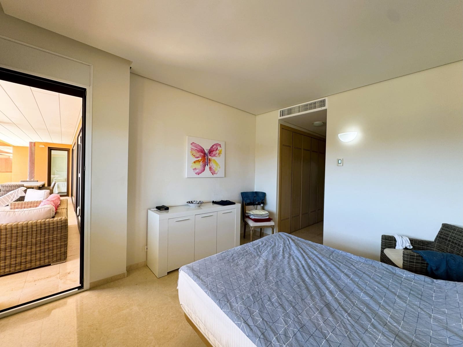 4 sypialnia Apartament na sprzedaż w Sotogrande z basenem garażem - 1 450 000 € (Ref: 9735921)