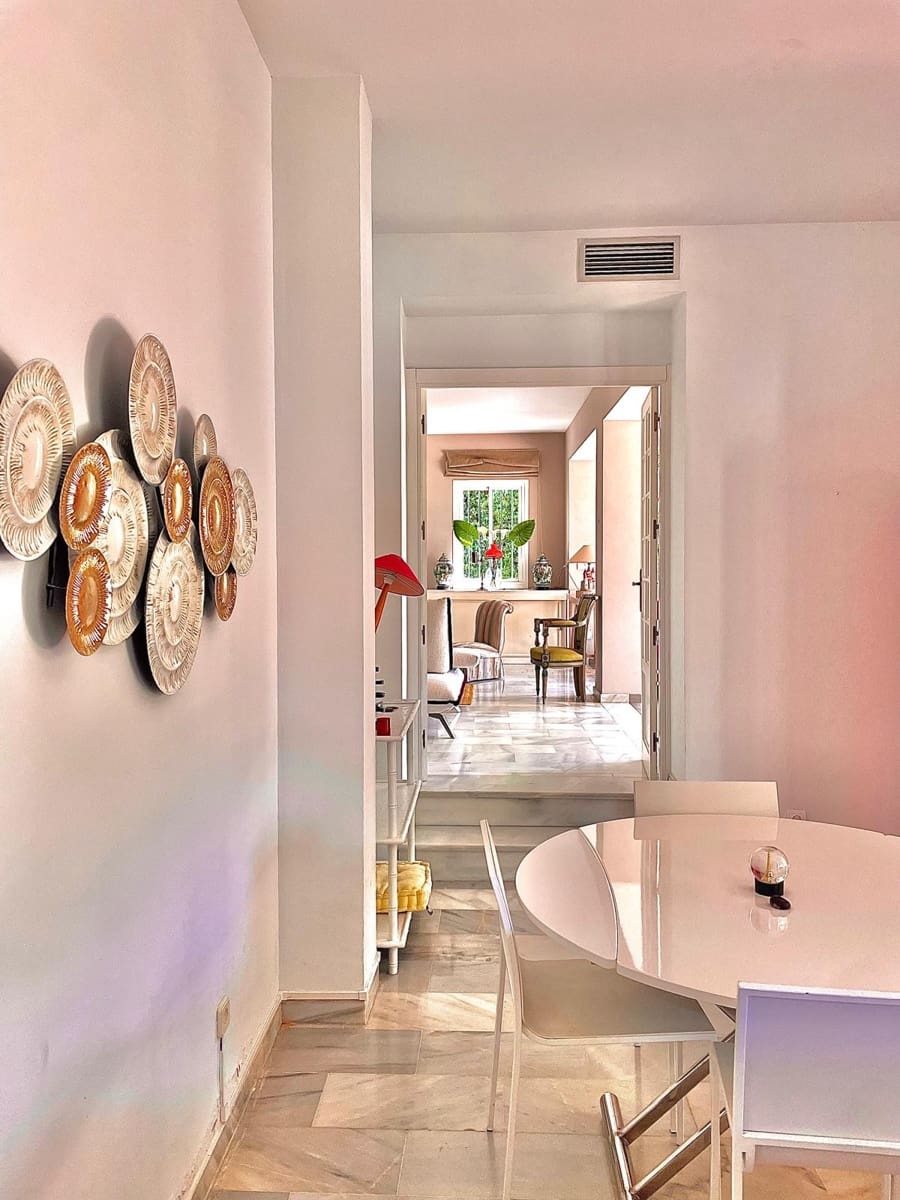 4 chambre Villa/Maison à vendre à Sotogrande avec piscine garage - 1 190 000 € (Ref: 9735922)