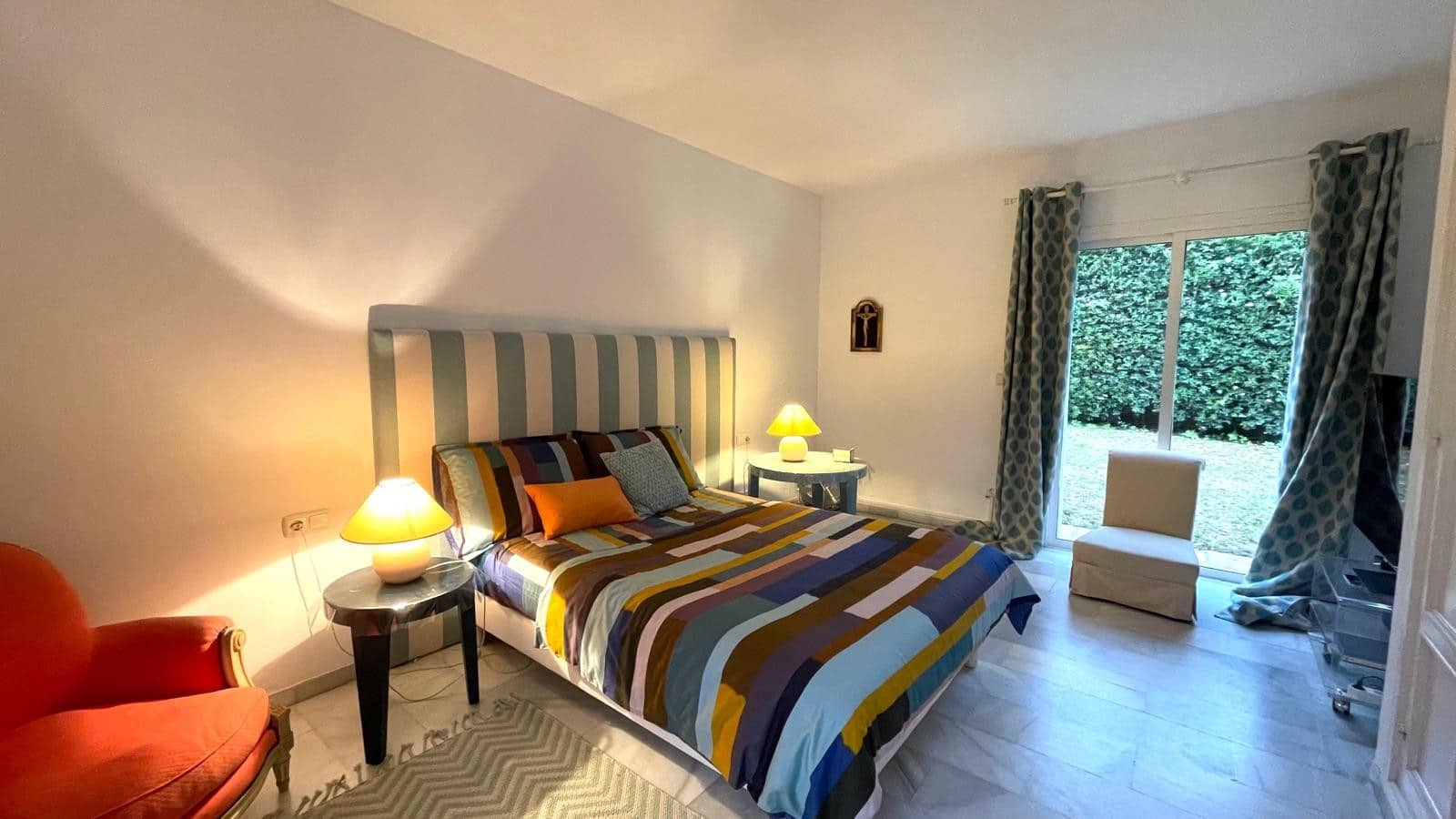 4 chambre Villa/Maison à vendre à Sotogrande avec piscine garage - 1 190 000 € (Ref: 9735922)