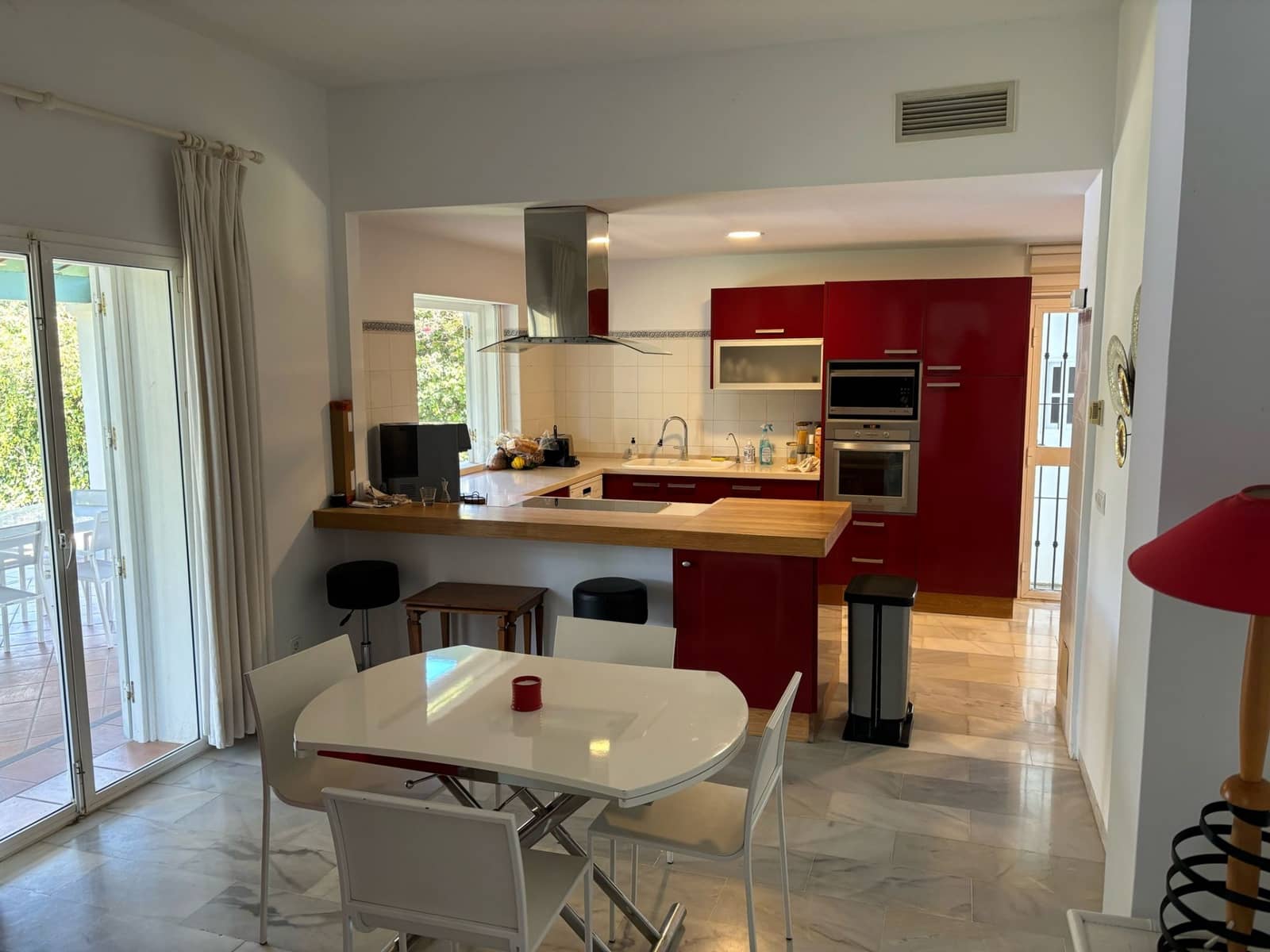 4 chambre Villa/Maison à vendre à Sotogrande avec piscine garage - 1 190 000 € (Ref: 9735922)