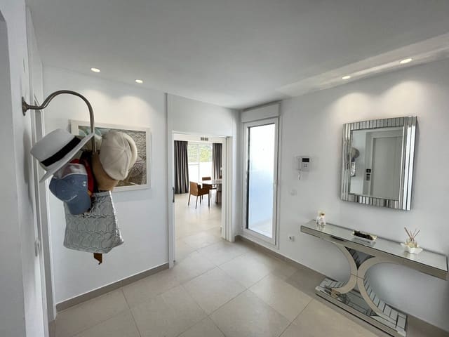 3 chambre Penthouse à vendre à Sotogrande, San Roque avec piscine garage - 745 000 € (Ref: 9735923)