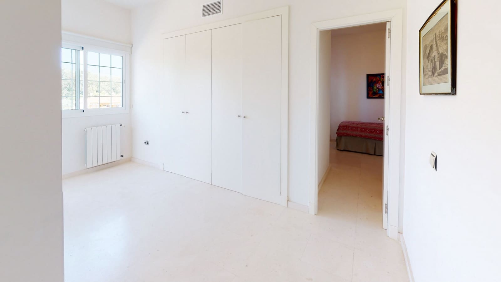 7 soverom Villa til salgs i Sotogrande med svømmebasseng garasje - € 1 450 000 (Ref: 9735926)