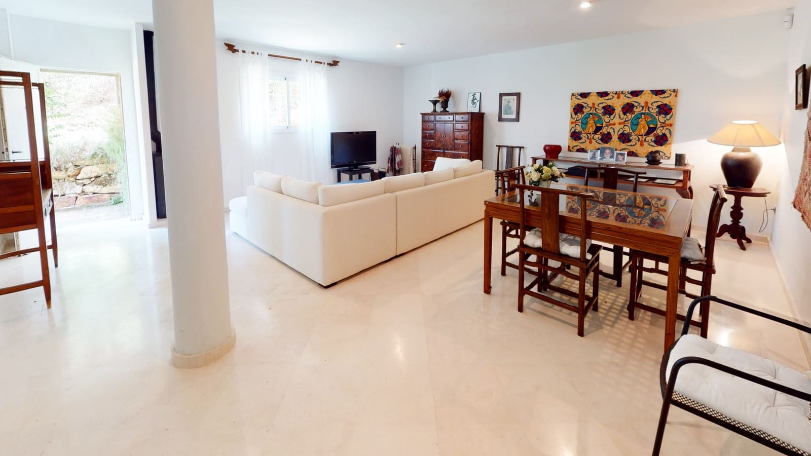 7 soverom Villa til salgs i Sotogrande med svømmebasseng garasje - € 1 450 000 (Ref: 9735926)